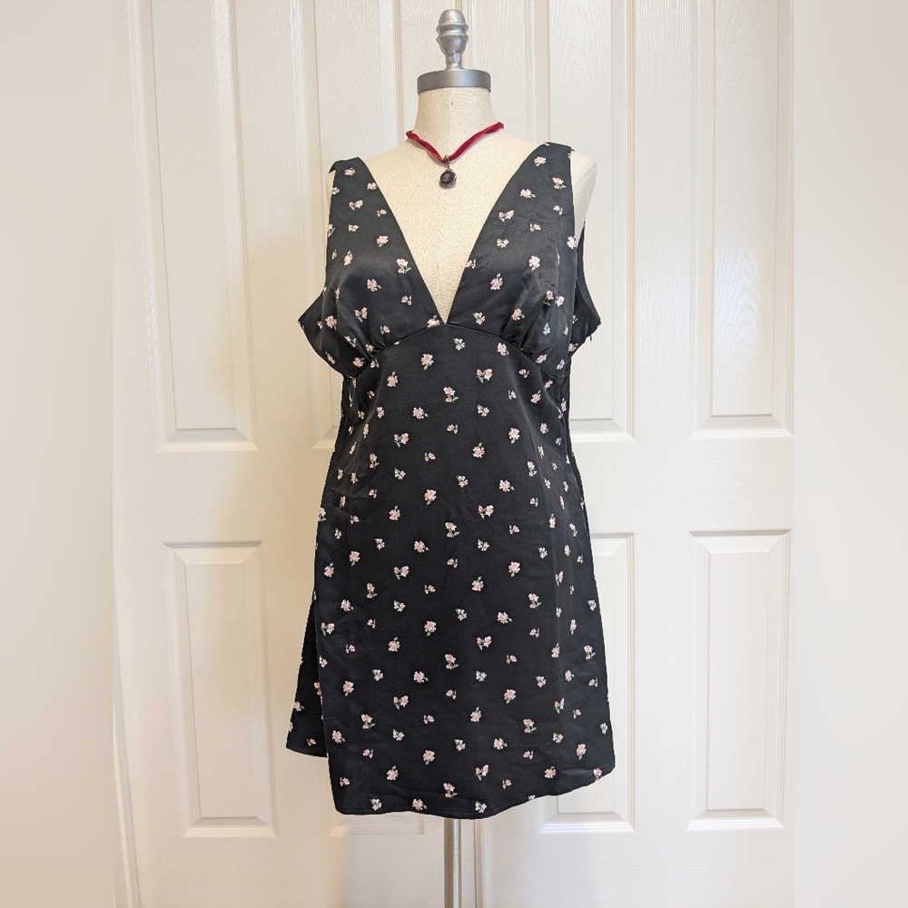 Aéropostale Black Floral Nightgown Dress L
